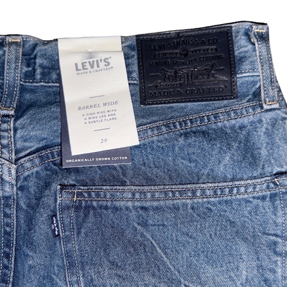 Levi's® Made & Crafted® Wide Barrel Women’s Jeans Sweetwater - Medium Stone Wash - Picture 9 of 16